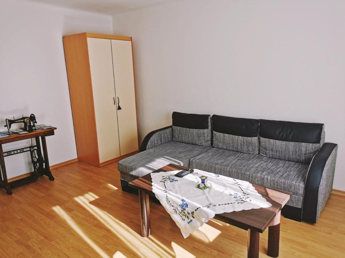 Apartma Rekar - A House, Where You Can Relax In The Embrace Of Nature เยเซนิตเซ ภายนอก รูปภาพ