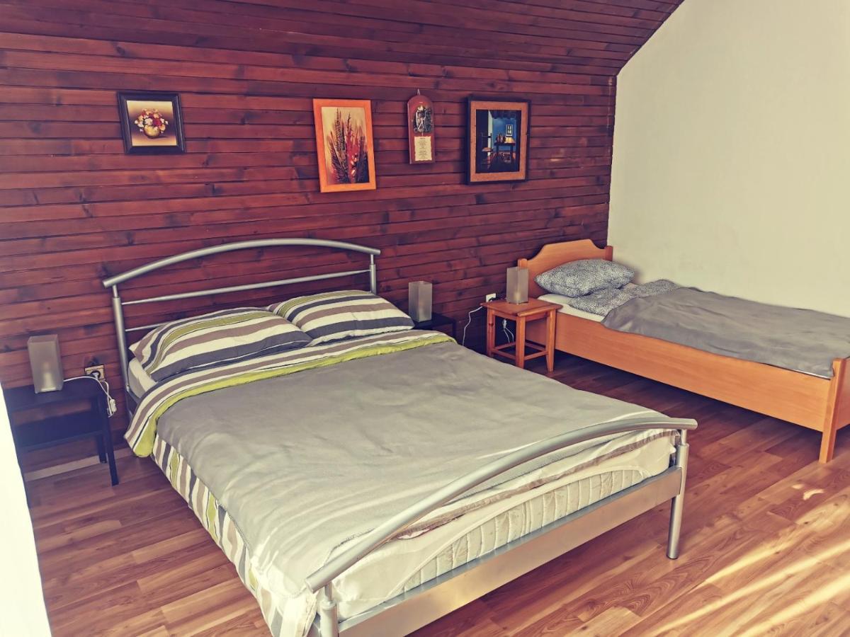 Apartma Rekar - A House, Where You Can Relax In The Embrace Of Nature เยเซนิตเซ ภายนอก รูปภาพ